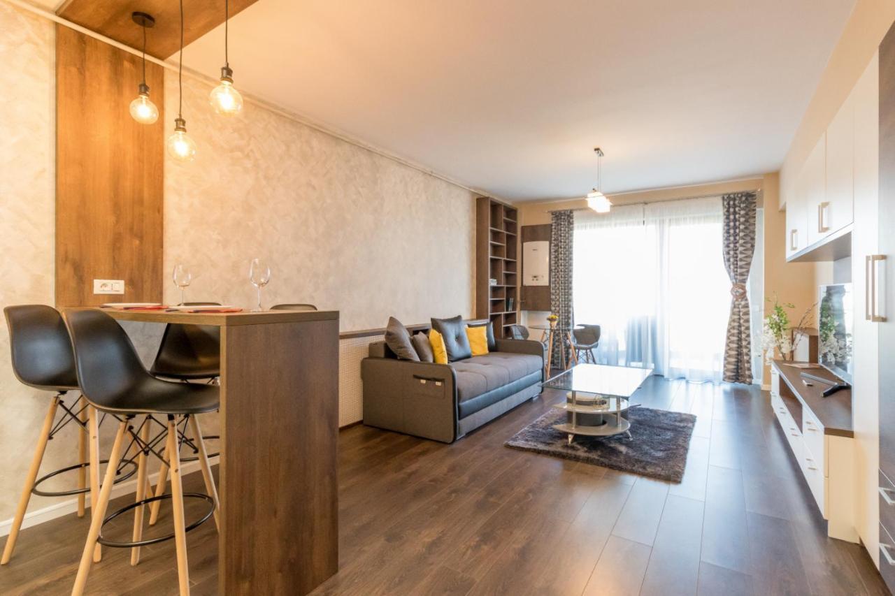 Modern Downtown Apartment Cluj-Napoca Exteriör bild