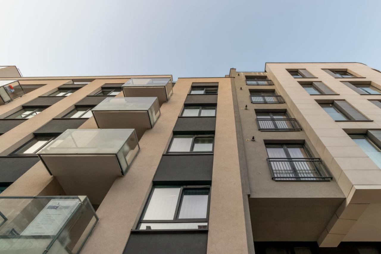 Modern Downtown Apartment Cluj-Napoca Exteriör bild
